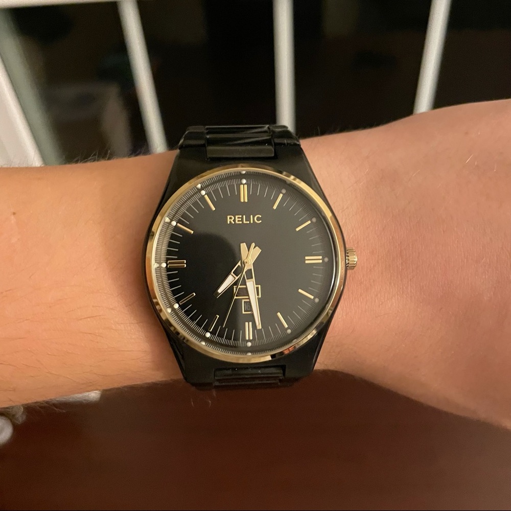 Relic Watch
